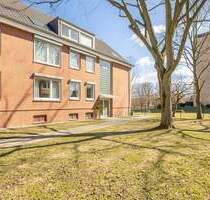 Großzügige 3-Zimmer-Wohnung mit großer Terrasse in ruhiger Wohnlage - Hamburg Wandsbek