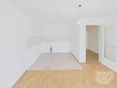 WohnzimmerKuche2 - 2 Zimmer Etagenwohnung zum Kaufen in Berlin