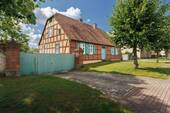 Straßenansicht - 8 Zimmer Einfamilienhaus in Milower Land
