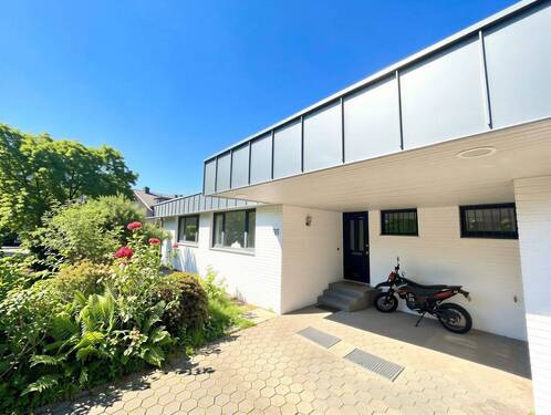 Hausansicht Vorderseite - Bungalow mit 182,80 m&sup2; in Neuss zum Kaufen