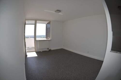 Zimmer - 1 Zimmer Etagenwohnung zur Miete in köln