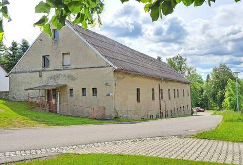 Mehrzweckgebäude Straßenansicht.jpg - Mehrfamilienhaus, Wohnhaus in Mulda/Sa. zum Kaufen