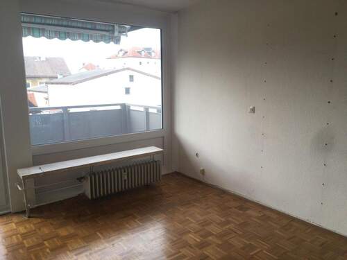 Vollständige Verglasung - 1 Zimmer Etagenwohnung zum Kaufen in Freilassing