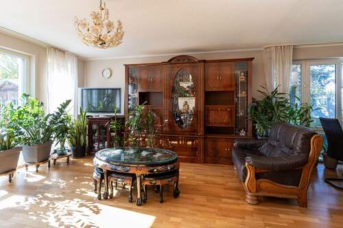 Heller Wohnbereich - 5 Zimmer Reihenendhaus in Karlsfeld