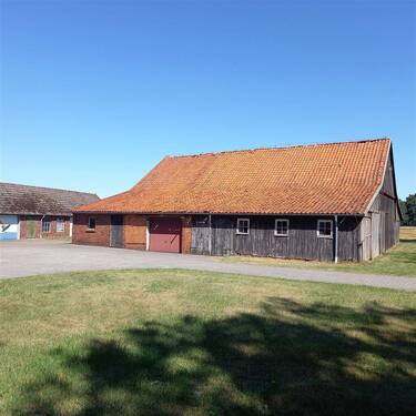 Nebengebäude - 1 Zimmer Mehrfamilienhaus, Wohnhaus in Hude (Oldenburg)