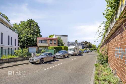 Straßenansicht - Reihenendhaus mit 124,50 m&sup2; in Köln zum Kaufen