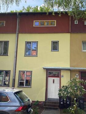 Außenansicht Straßenseite - 