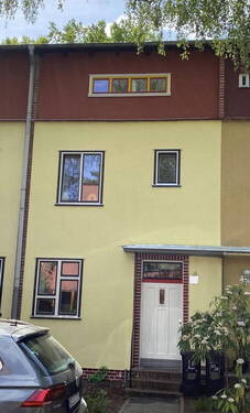Außenansicht - Provisionsfrei! Wohnen mit Geschichte: Ihr Traumhaus in der Bruno-Taut-Siedlung