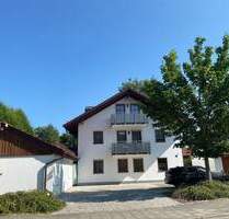 Schöne 3-Zimmer- Dachgeschosswohnung in Parsdorf - für Single oder ein Paar