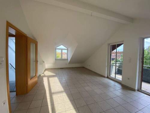 Wohnen - 3 Zimmer Etagenwohnung zur Miete in Parsdorf