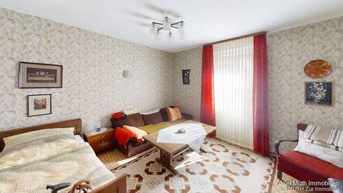 Geräumiges Schlafzimmer - 