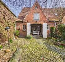 Charmante Doppelhaushälfte mit Blick auf die Husumer Mühlenau