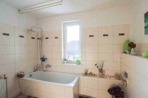 Badezimmer Whg 1.OG (2) - 