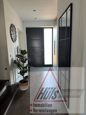 Flur. - Mehrfamilienhaus, Wohnhaus mit 217,50 m² in Glandorf zum Kaufen