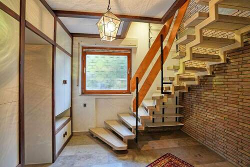 Treppe zum Souterrain - 