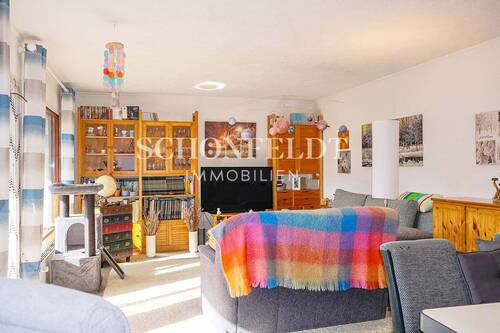 Wohnzimmer - 6 Zimmer Einfamilienhaus zum Kaufen in Eutin