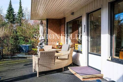 sonnige Terrasse - 