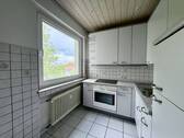 Küche mit großem Fenster - 