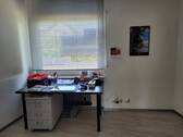 Kinderzimmer oder Büro - 