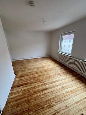 Schlafzimmer - 2 Zimmer Etagenwohnung zur Miete in Kiel