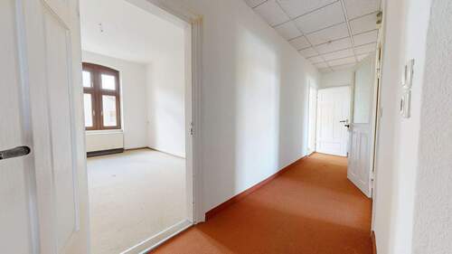 Flur - Mehrfamilienhaus, Wohnhaus mit 255,00 m² in Wurzen zum Kaufen