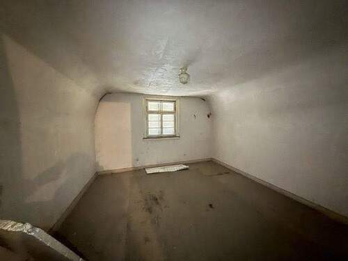 Zimmer (Dachboden) - 