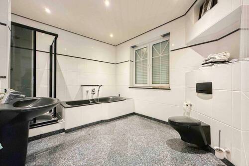 Badezimmer EG - 