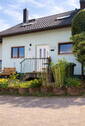 Vorderansicht - Modernisiertes Reihenmittelhaus in Öhringen-West - Top Lage