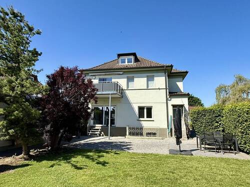 Rückansicht Wohnhaus - 