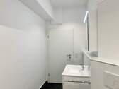 Badezimmer Ansicht 2 - 