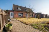 Hausansicht - 4 Zimmer Einfamilienhaus zum Kaufen in Hennstedt