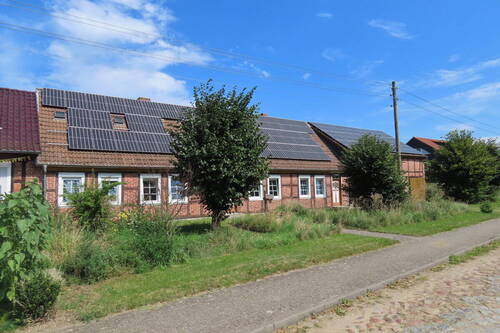 IMG_0886 - Mehrfamilienhaus, Wohnhaus mit 165,00 m² in Ziemendorf zum Kaufen