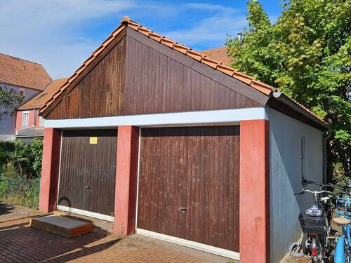 Garage - 