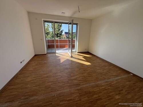 Wohnzimmer - Etagenwohnung mit 61,10 m² in Sömmerda zur Miete