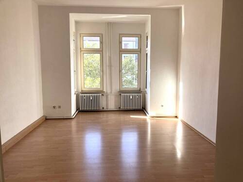 Zimmer 1 - Etagenwohnung mit 87,00 m&sup2; in Nürnberg zur Miete
