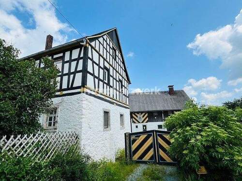 Objekt Front Eingang - 6 Zimmer Bauernhaus, Landhaus zum Kaufen in Köditz