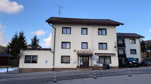 Bild 1 - Pension mit Gastrofläche in Bischofsmais
