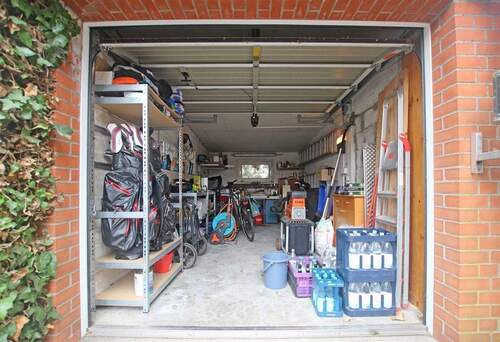 Blick in die Garage - 