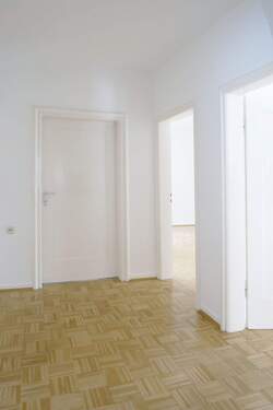 Eingangsbereich - 2 Zimmer Etagenwohnung zur Miete in Kassel