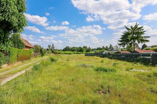 Grundstücksansicht vorne - 