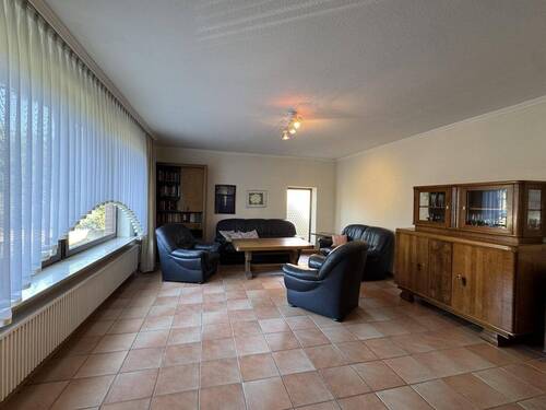 gefliester Wohnbereich - 