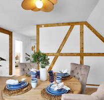 Provisionsfrei: Renovierte Wohnung mitten in Stuttgart mit Blick auf Weinberge und Grabkapelle