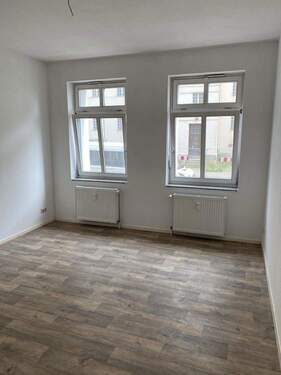 Zimmer 1 - 3 Zimmer Etagenwohnung zur Miete in Greifswald
