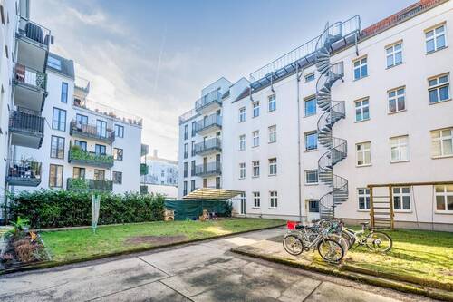 Hof - Etagenwohnung mit 55,70 m&sup2; in Berlin zum Kaufen