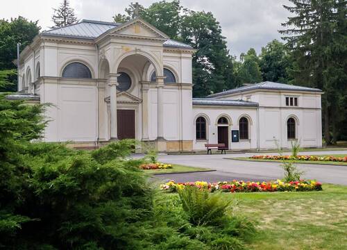 grüne Parks laden zur Erholung ein - 