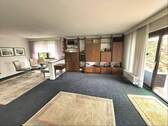 Wohnzimmer Haupthaus - Mehrfamilienhaus, Wohnhaus mit 239,00 m² in Magstadt zum Kaufen