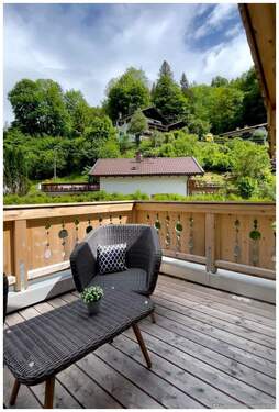 Große Terrasse - Top-renovierte Wohnung mit großer Terrasse am Alpbach bei der Schneekapelle