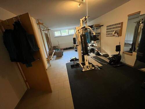 Kellerzimmer groß - 