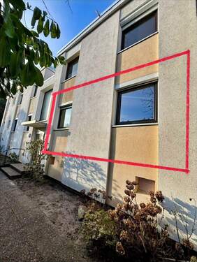 Ostseite mit Blick auf Kinderzimmer-/Büro- und Küchenfenster - Etagenwohnung mit 74,70 m&sup2; in Uelzen zum Kaufen