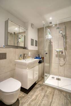 Duschbad im Gartengeschoss - 